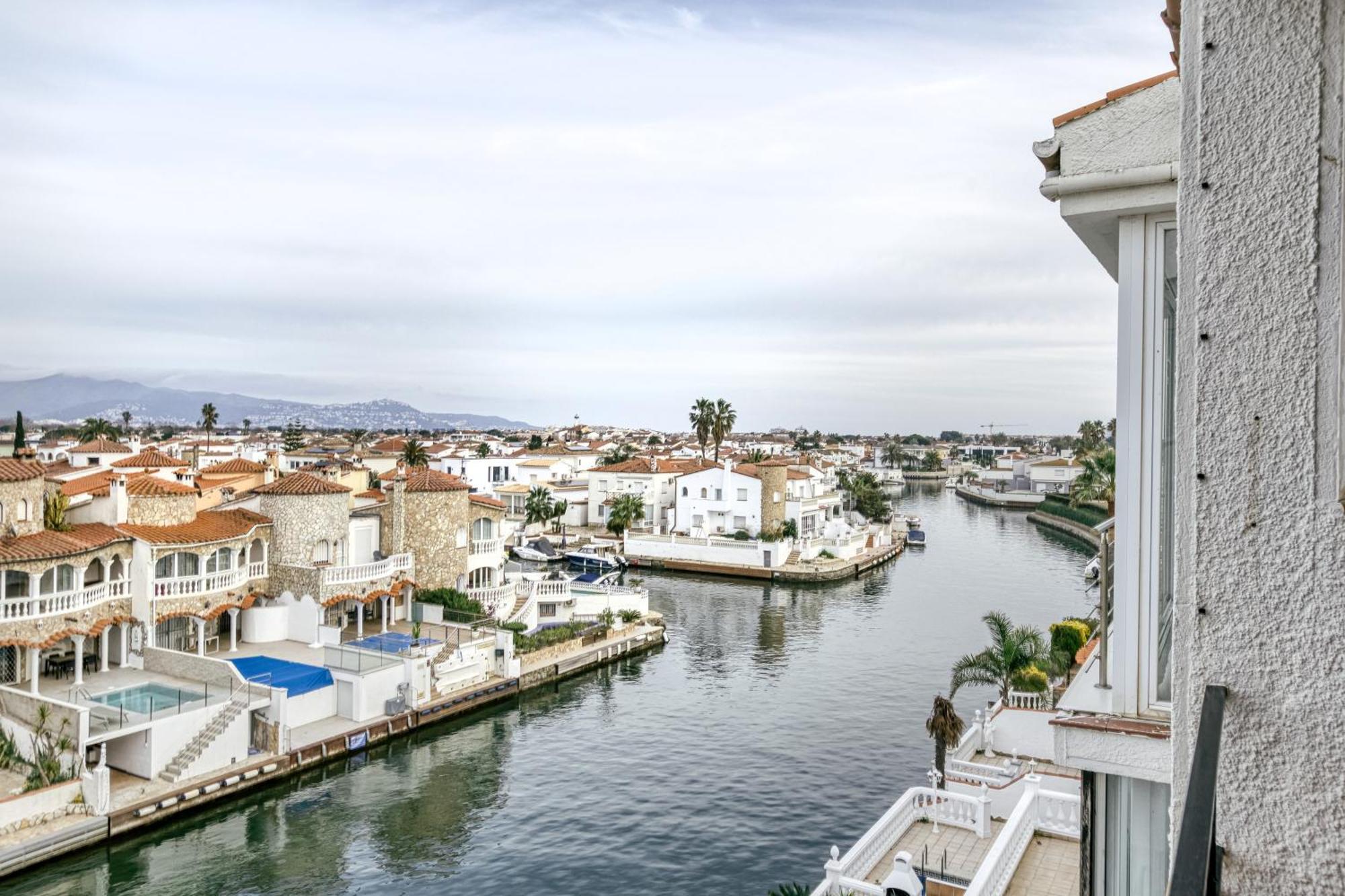 Lago Sant Mauricio Empuriabrava Dış mekan fotoğraf